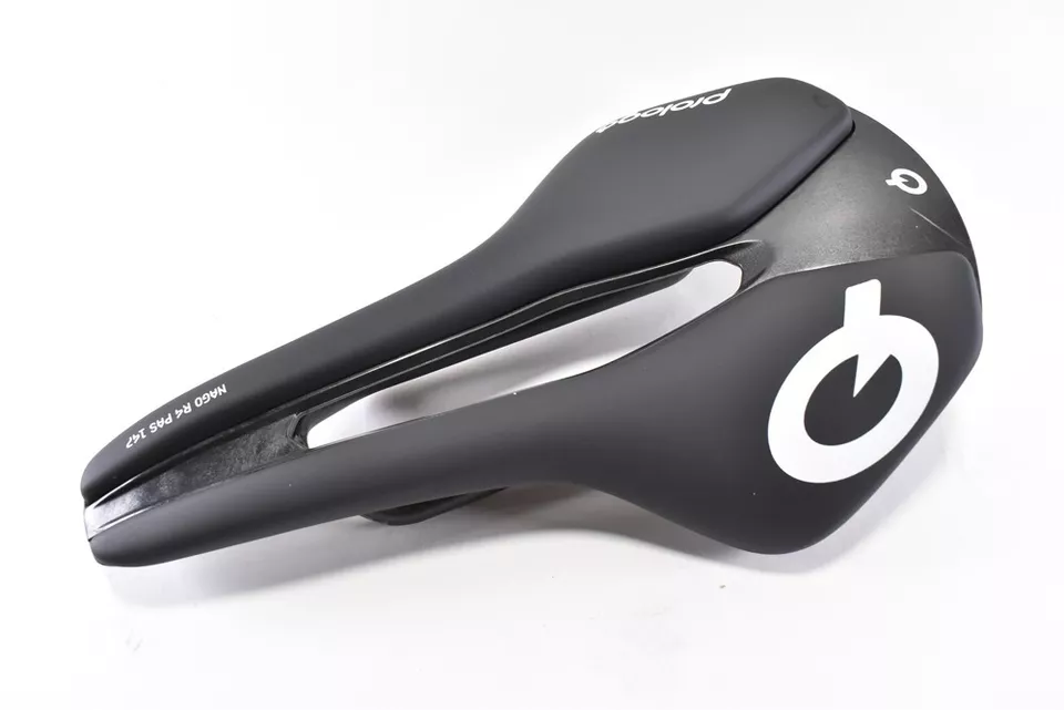 Prologo NAGO R4 147 特別版碳纖弓座墊