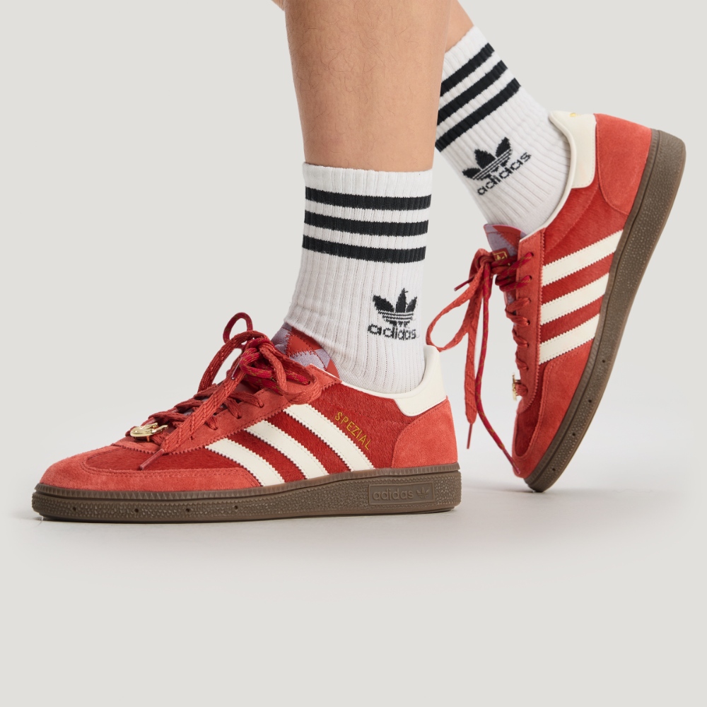 CNY X HANDBALL SPEZIAL 運動休閒鞋KJ6299 | adidas台灣官方購物網站