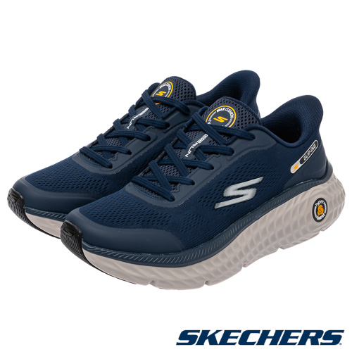 SKECHERS 男慢跑系列瞬穿舒適科技GO RUN MAX CUSHIONING HYPER CRAZE