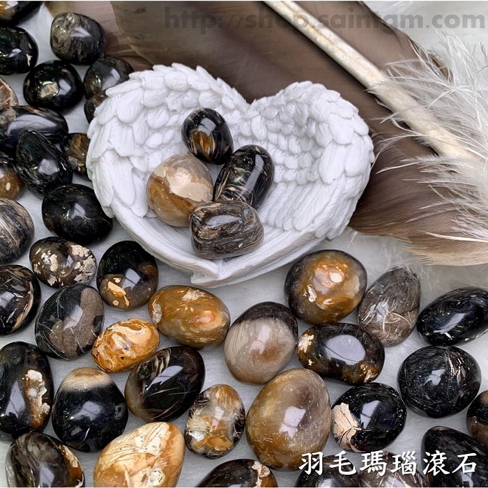 羽毛瑪瑙滾石(Feather Agate) ~乘著天使的羽毛到夢想之地的勇氣之石