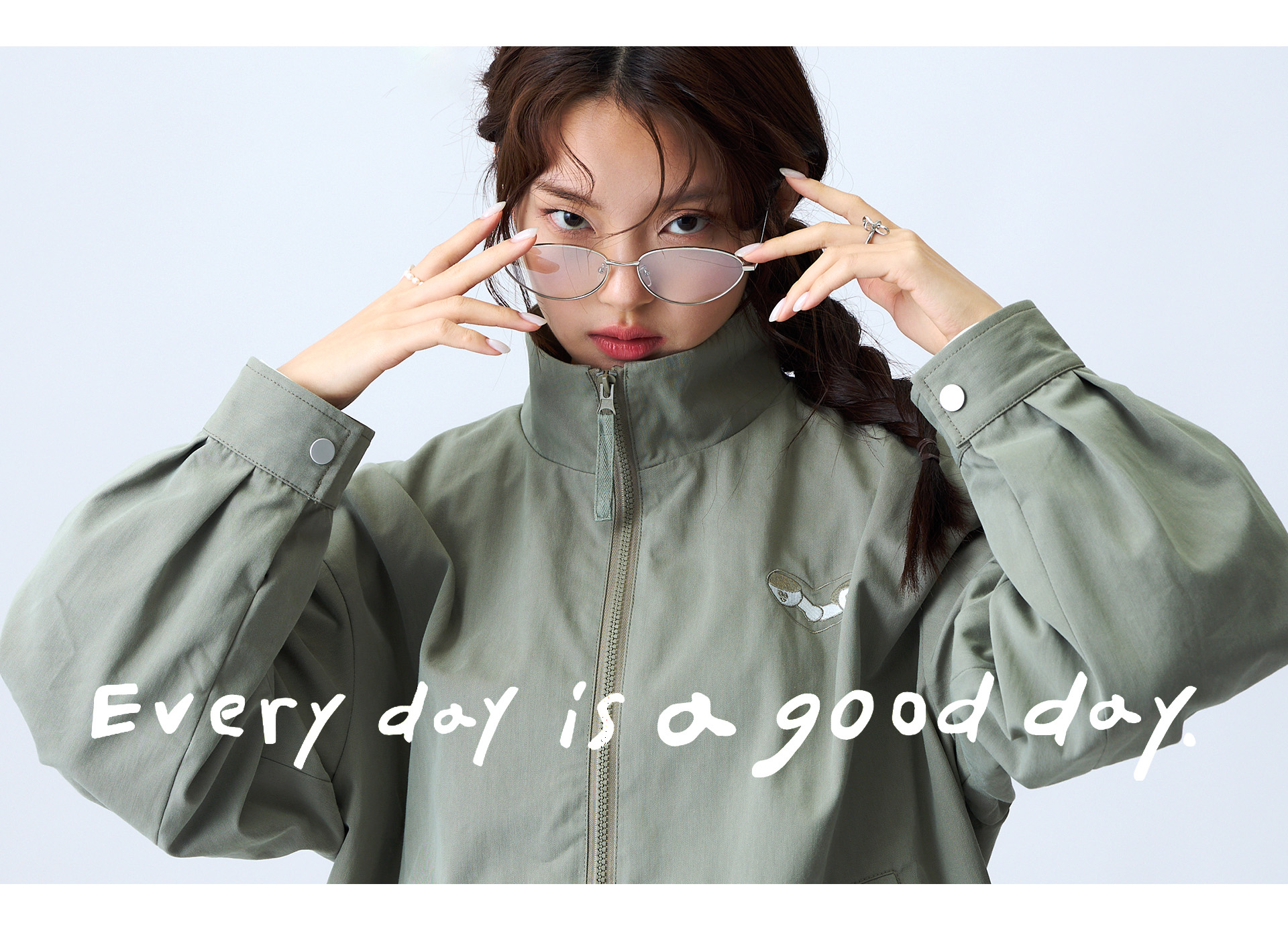 滿版banner