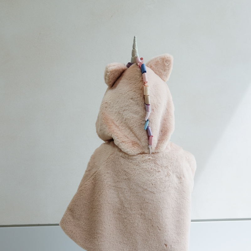 英國Mimi & Lula_AW25_變裝派對_獨角獸連帽披風