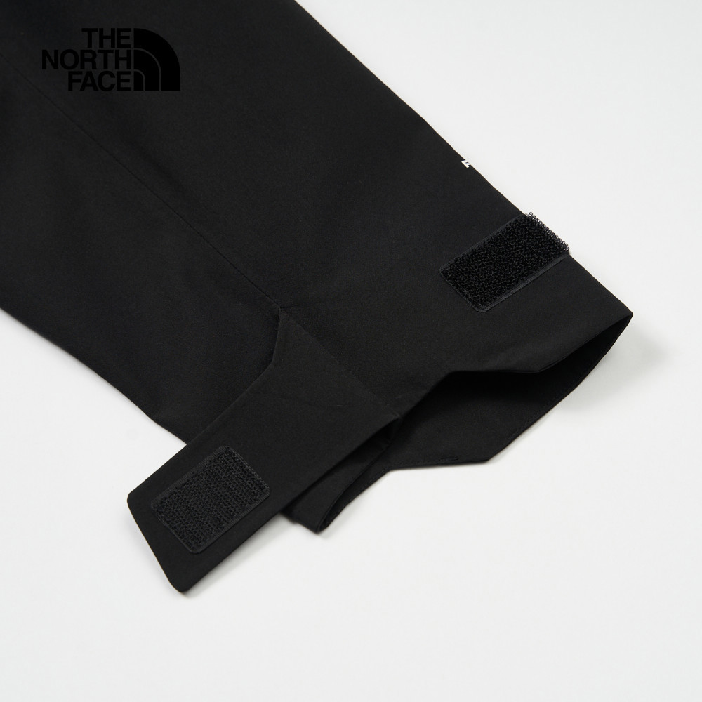 The North Face北面男款黑色防水透氣連帽衝鋒衣｜89ZJJK3