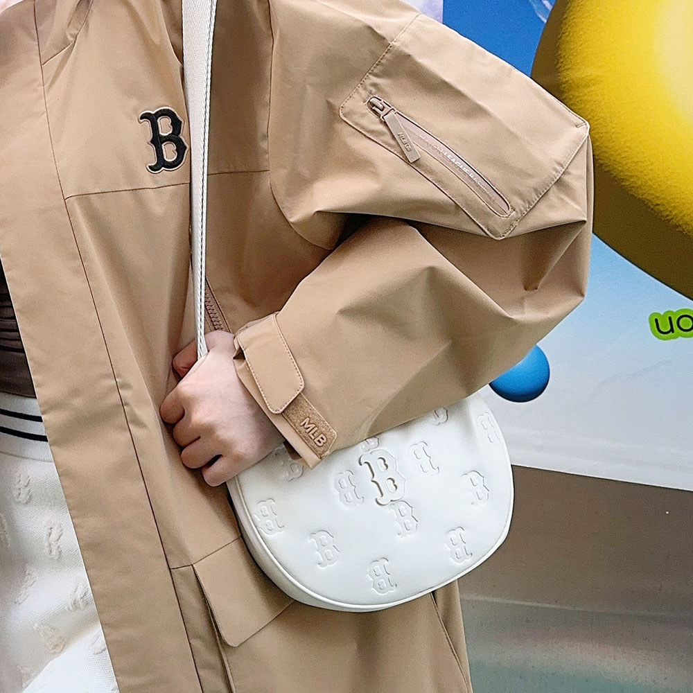 MLB 斜背包 肩背包 Monogram系列 波士頓紅襪隊 (3ACRS024N-43CRD)