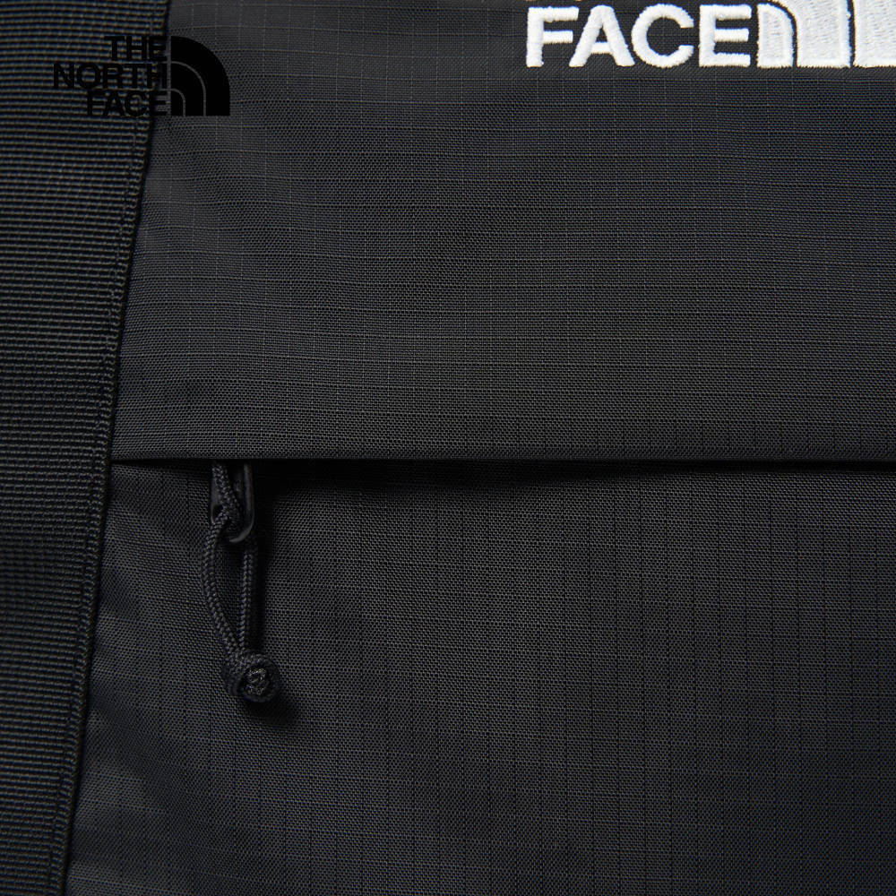 The North Face北面男女款黑色防潑水男女款黑色背提兩用托特包｜52SV4HF