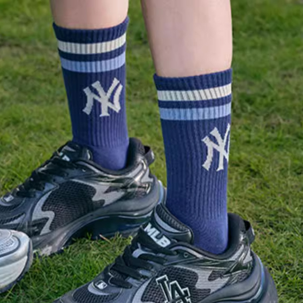 MLB 襪子 中筒襪 紐約洋基隊 (3ASOMS33N-50NYL)