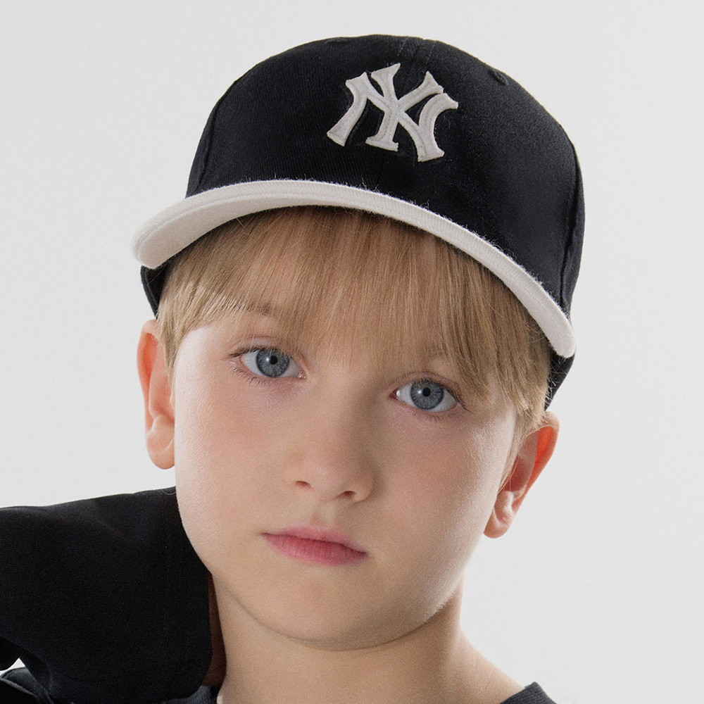 MLB KIDS 可調式棒球帽 童帽 Varsity系列 紐約洋基隊 (7ACP8814N-50BKS)