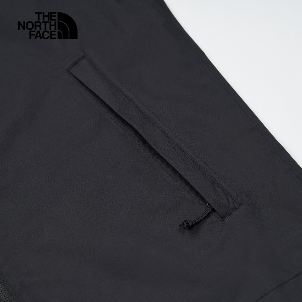 The North Face北面男款黑色防水透氣可調節連帽衝鋒衣｜8DMBJK3