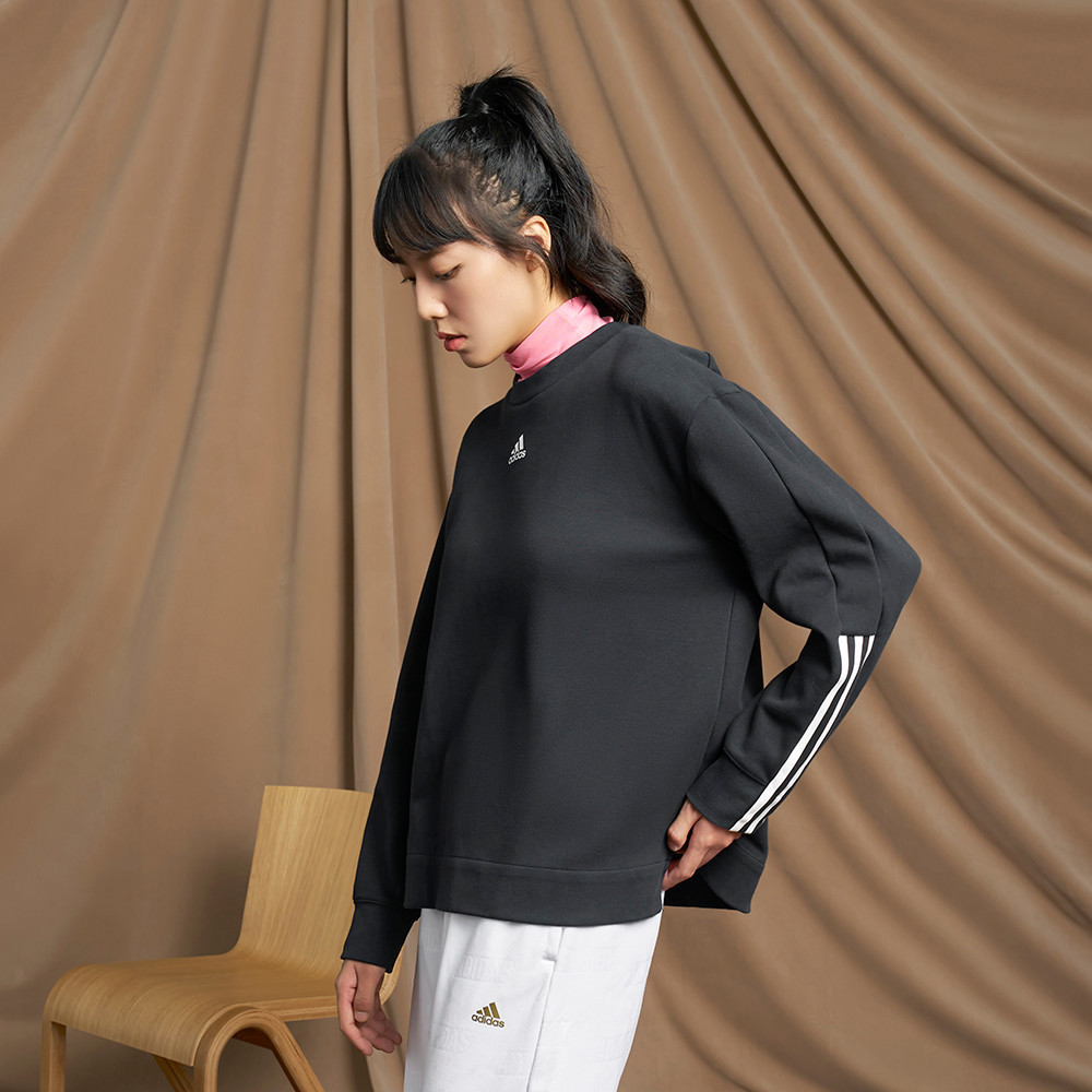 ESSENTIALS 長袖上衣