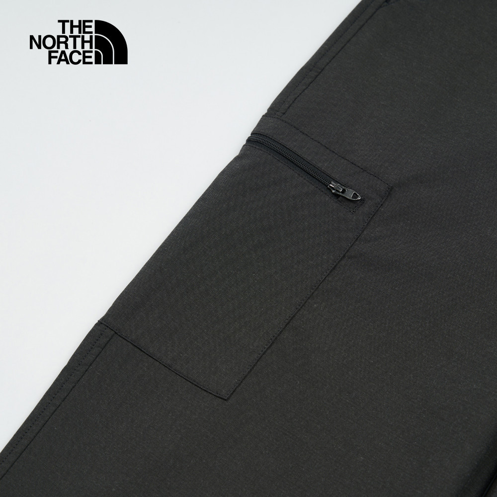 The North Face北面女款黑色防潑水可調節縮口長褲｜83UXJK3