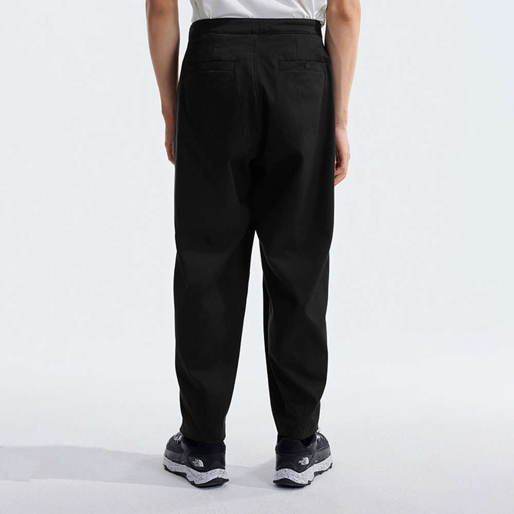 The North Face北面男款黑色吸濕排汗附可調節腰帶休閒長褲｜89YSJK3