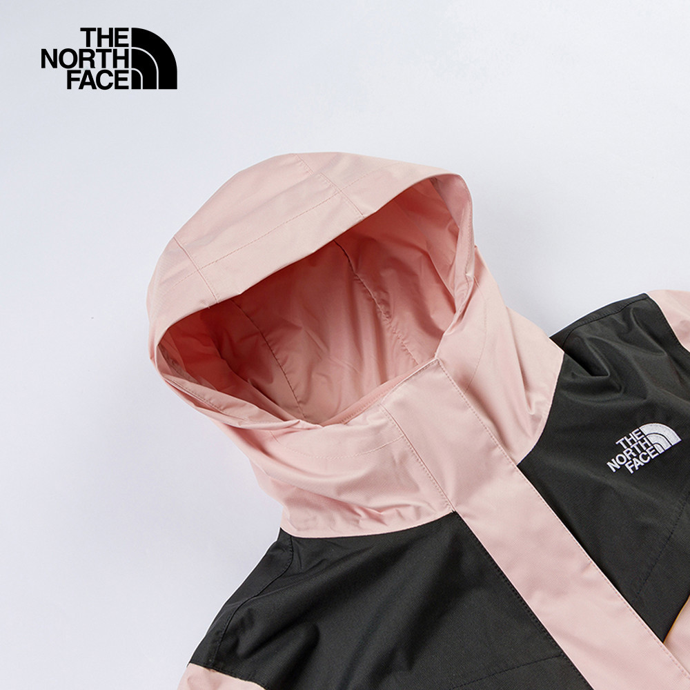 【10/27 12點限時搶購】The North Face北面女款粉紅色防水透氣保暖連帽抓絨內裡三合一外套｜88RYHZI