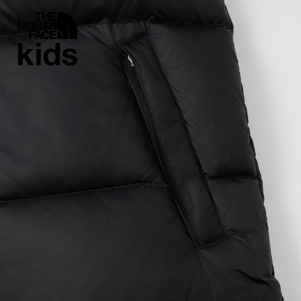 【經典ICON】Nuptse兒童黑色DWR防潑水羽絨背心｜8A4BJK3 700蓬鬆度