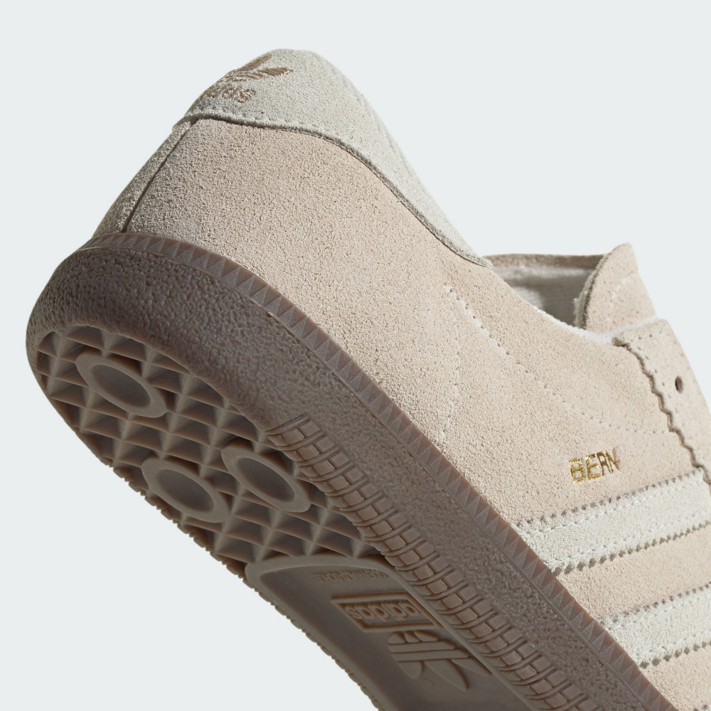 BERN 運動休閒鞋