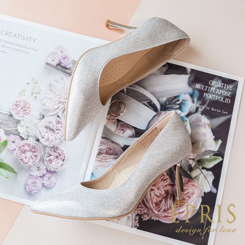 現貨 高跟新娘鞋 嫻靜女神-P432 婚鞋新娘鞋 尖頭高跟鞋 銀色高跟鞋 不磨腳好走 婚鞋品牌推薦 版型偏小21.5-25.5 EPRIS艾佩絲-時尚銀