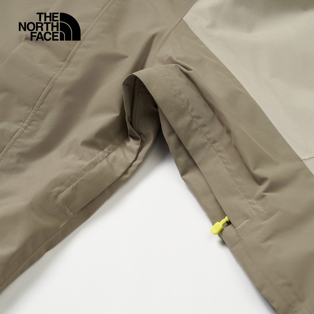 【10/27 12點限時搶購】The North Face北面男款灰色DryVent防水透氣保暖連帽鋪棉內裡三合一外套｜82VO5IF