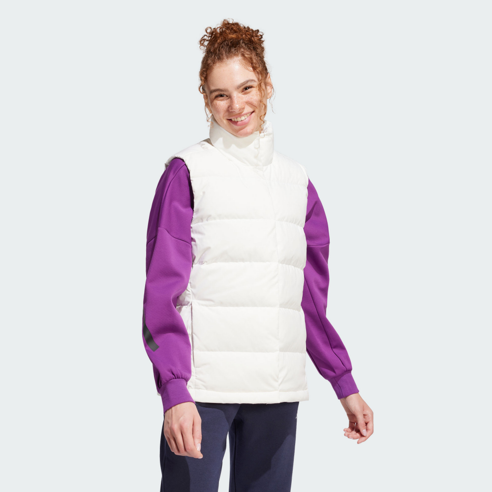 Adidas 運動背心｜含有再生材質的保暖－翔翼官方商城