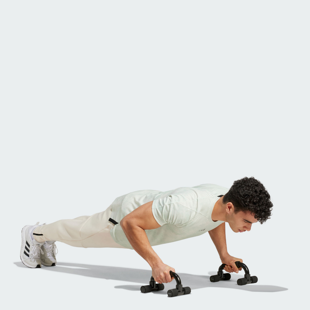 DESIGNED FOR TRAINING 運動短袖