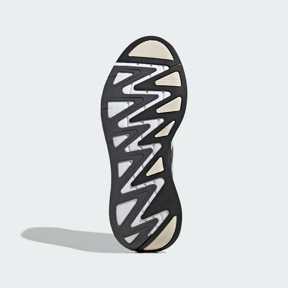 ADIZERO ARUKU 跑鞋