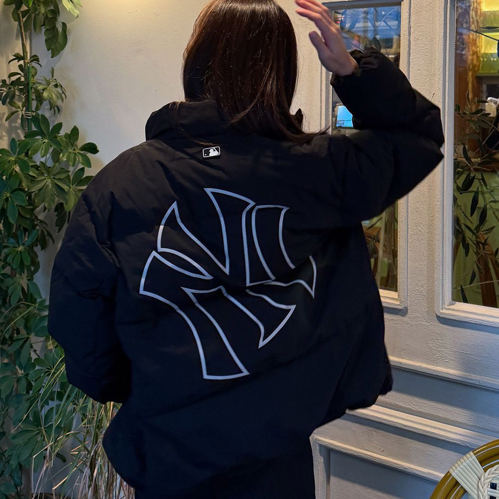 MLB Korea MLB 背後大Logo羽絨外套 紐約洋基隊 (3ADJB0446-50BKS)－歐傑運