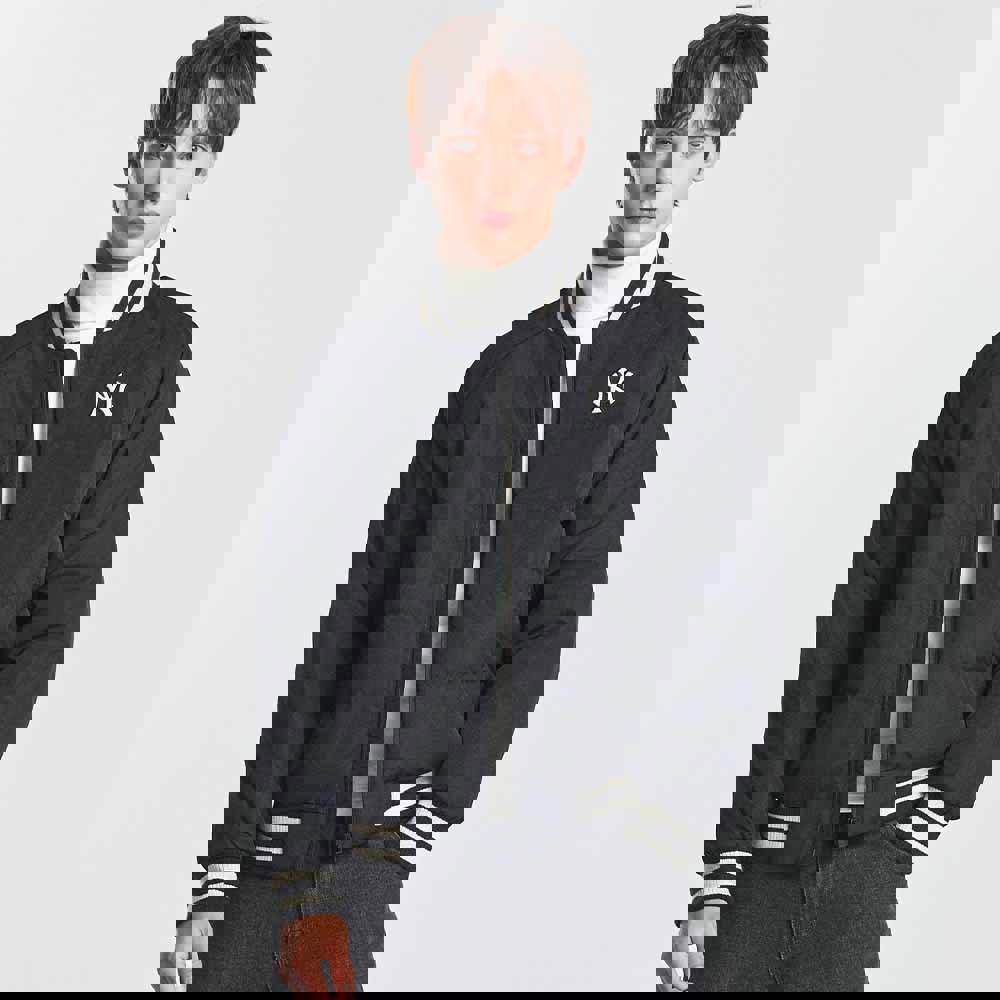 MLB 輕量羽絨外套 棒球外套 夾克 Varsity系列 紐約洋基隊 (3ADJV0146-50BKS