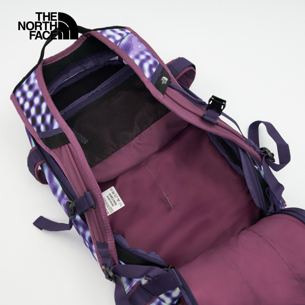 【10/27 00點限時搶購】The North Face北面男女款紫色DWR防潑水戶外休閒多功能滑雪後背包｜4VPU37O