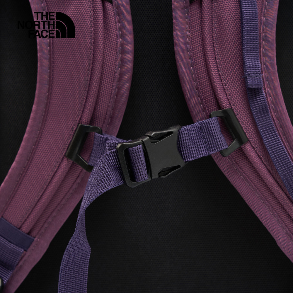 【10/27 00點限時搶購】The North Face北面男女款紫色DWR防潑水戶外休閒多功能滑雪後背包｜4VPU37O