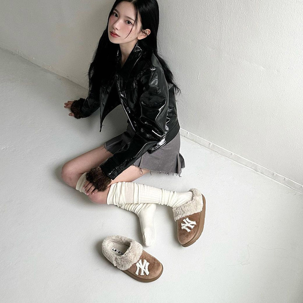 MLB Bouncer Fur Mule 懶人鞋 休閒鞋 紐約洋基隊 (3AWBPSF46-50CAD)