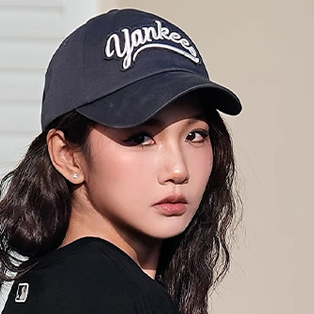 MLB 復古水洗刷舊可調式軟頂棒球帽 Varsity系列 紐約洋基隊 (3ACPV015N-50C