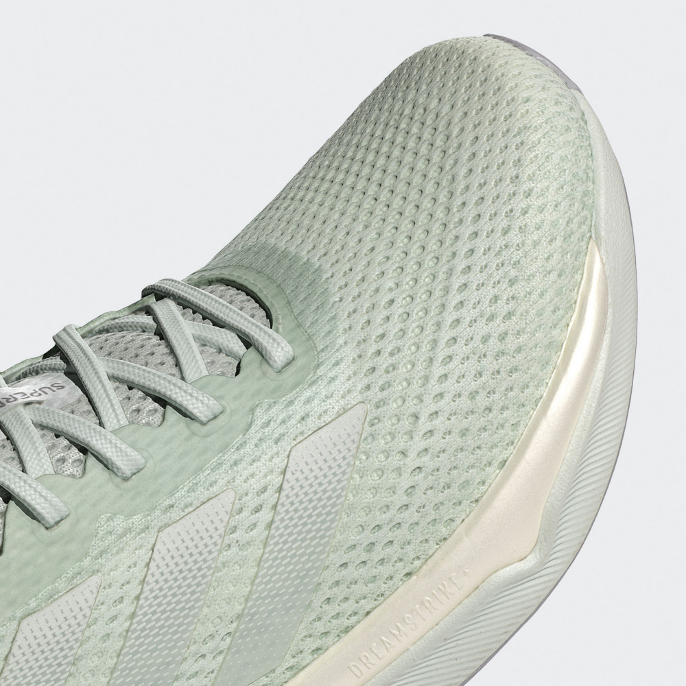 SUPERNOVA STRIDE 跑鞋