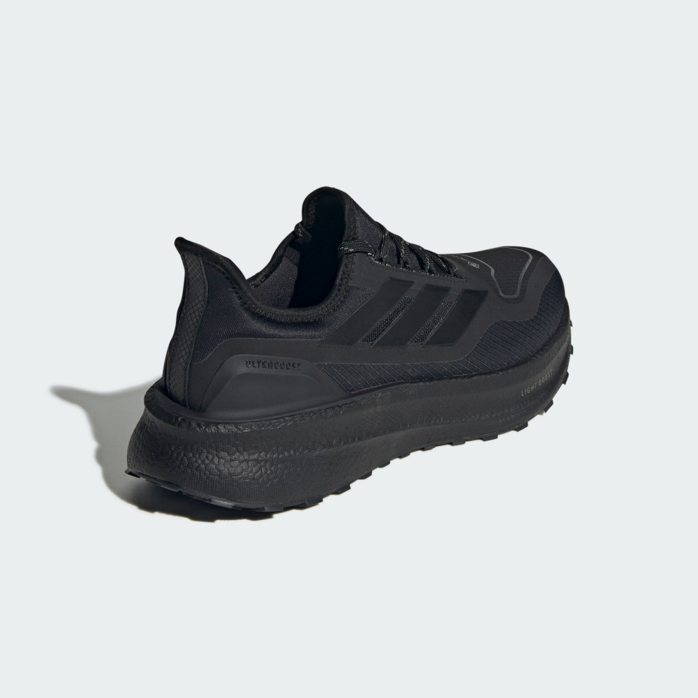 ULTRABOOST LIGHT 2.0 GORE-TEX 跑鞋