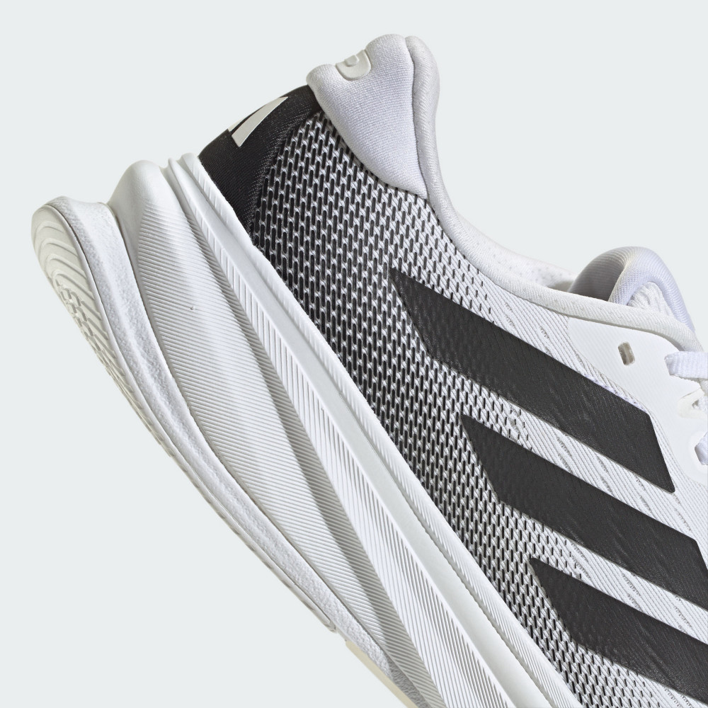 SUPERNOVA RISE 2 跑鞋