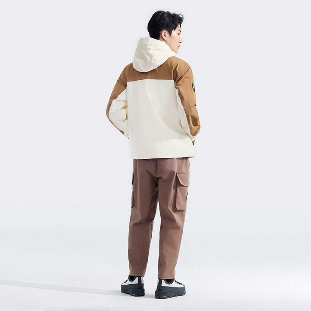 【10/26 12點限時搶購】The North Face北面男款米棕拼接DryVent防水透氣衝鋒衣｜8CAW95R