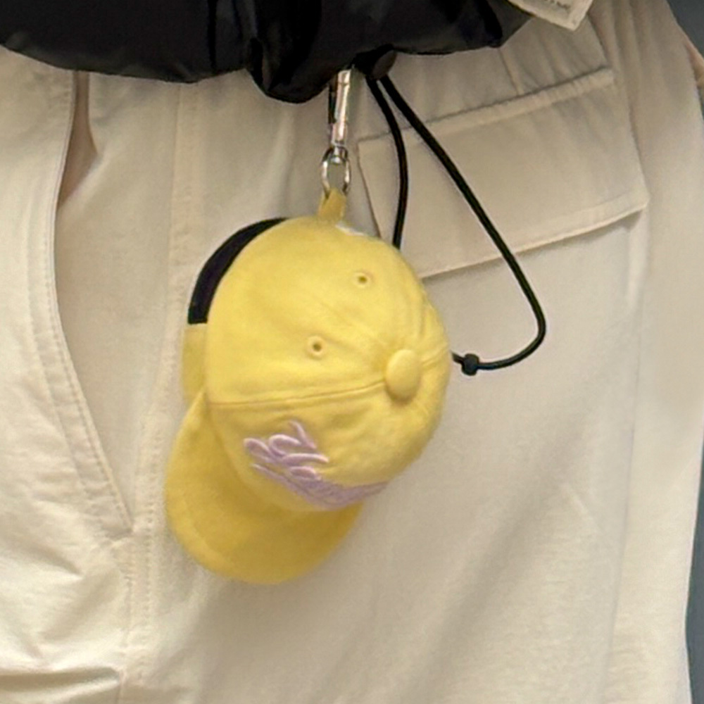 MLB 棒球帽造型耳機包 鑰匙圈 紐約洋基隊 (3APOV015N-50YEL)