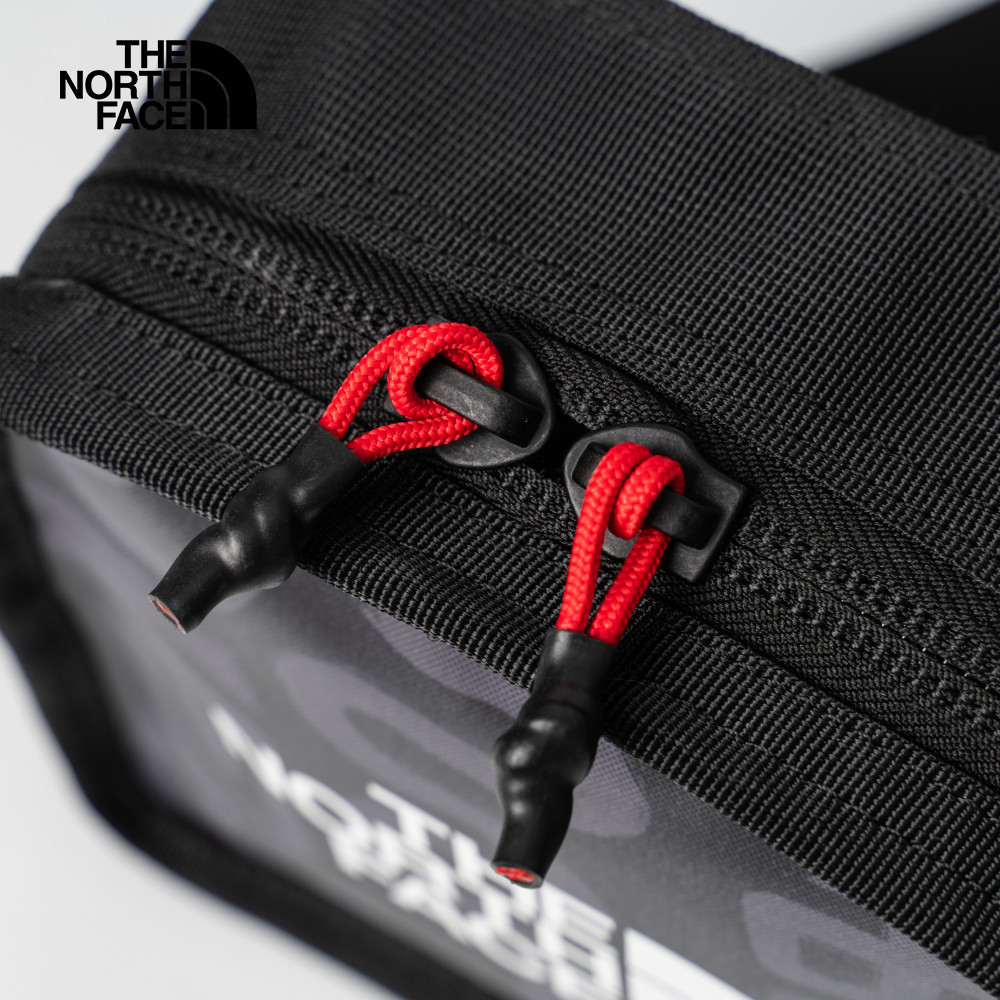 The North Face北面男女款黑色品牌LOGO休閒單肩包｜3VWS8R0