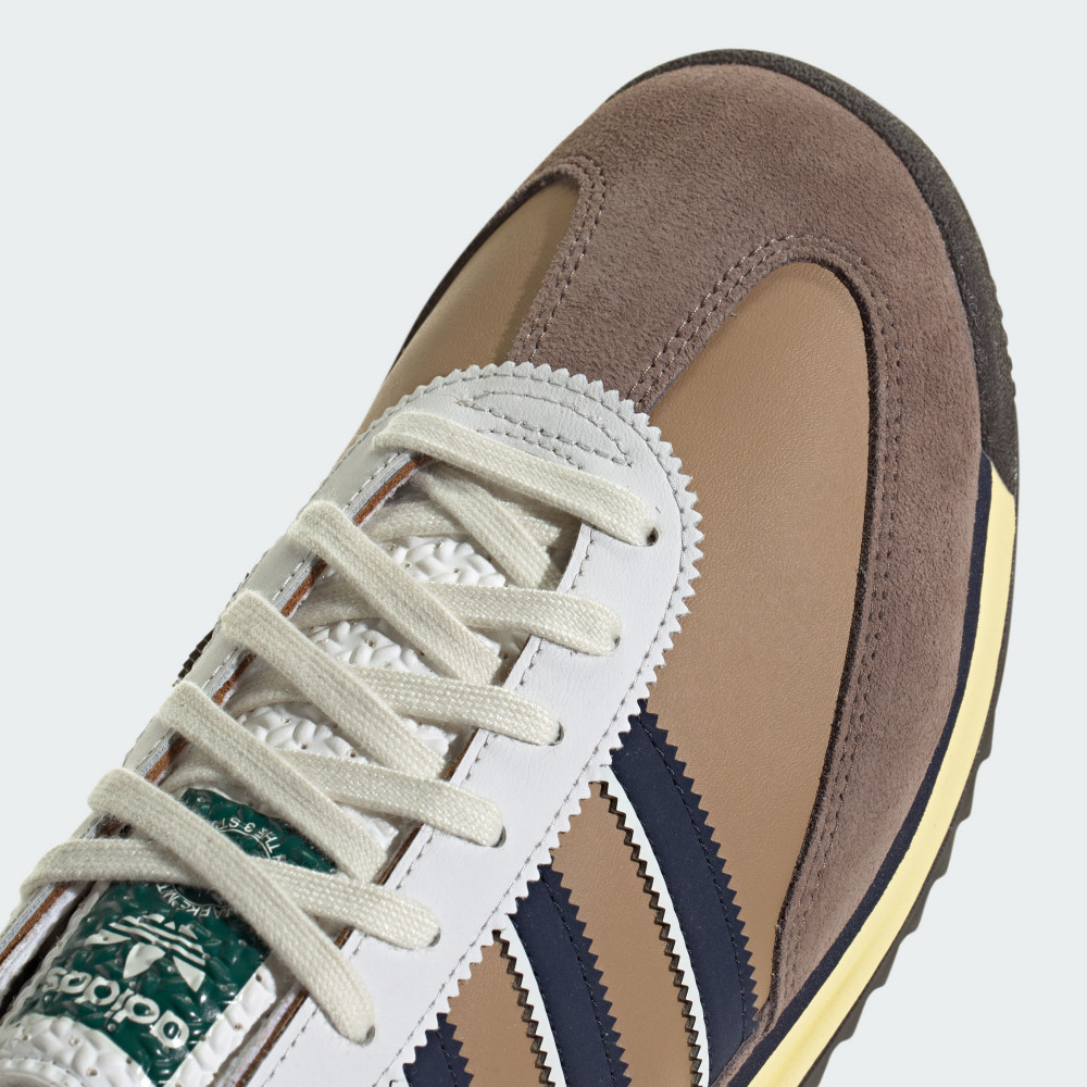 SL 72 運動休閒鞋