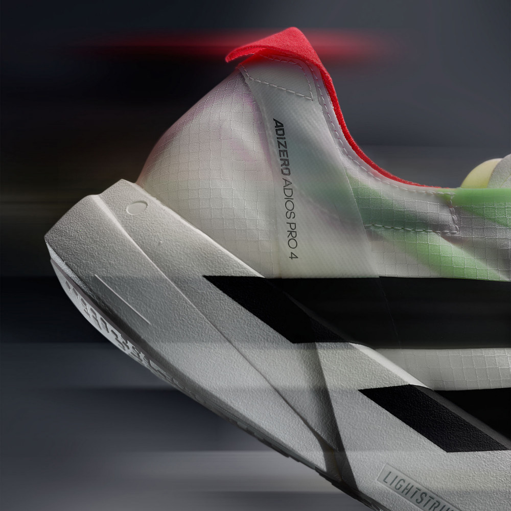 ADIZERO ADIOS PRO 4 跑鞋