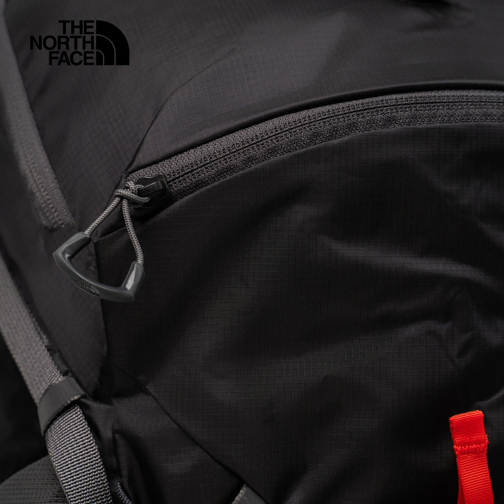The North Face北面男女款黑色DWR防潑水後背包｜8BKHKT0