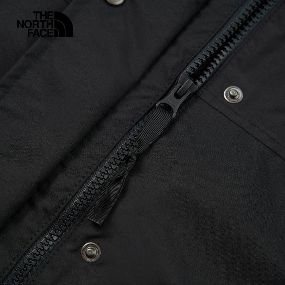 【限時搶購】女款黑色DryVent防水透氣衝鋒衣｜8DGKJK3