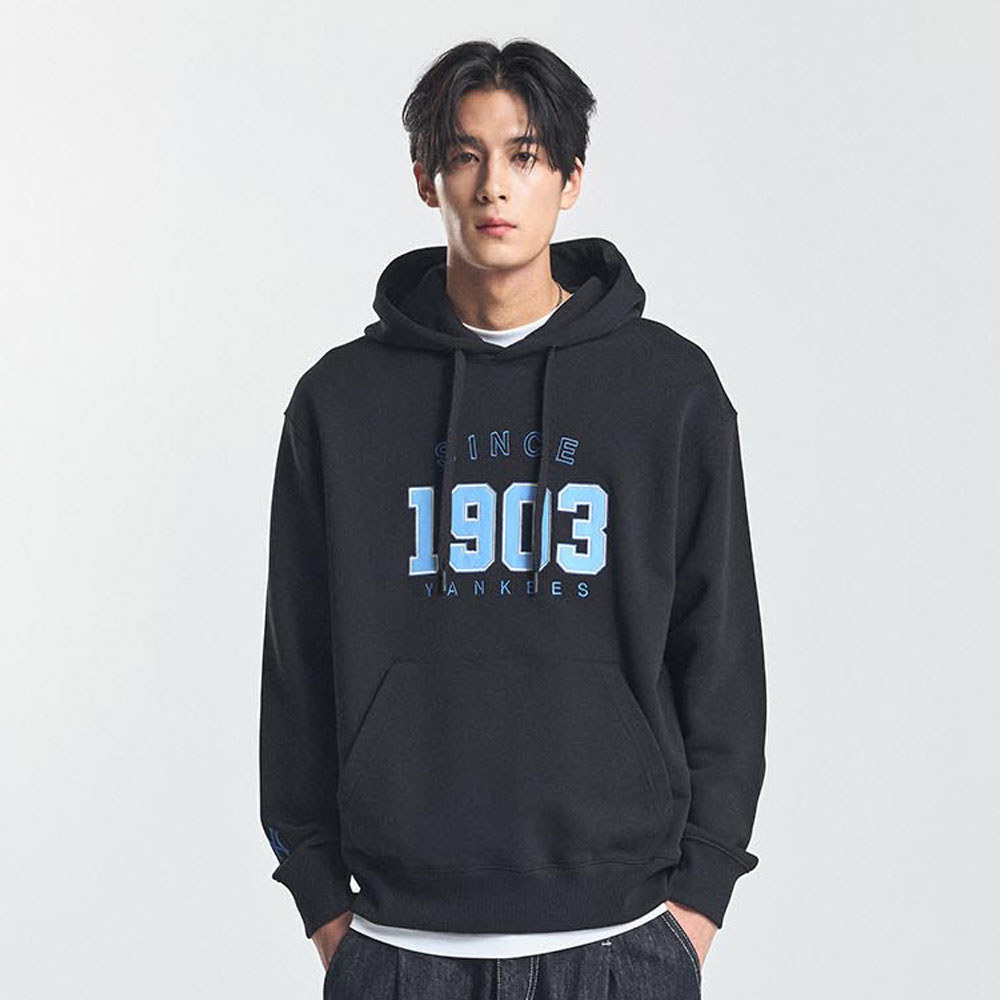 MLB 連帽上衣 帽T Varsity系列 紐約洋基隊 (3AHDV0144-50BKS)
