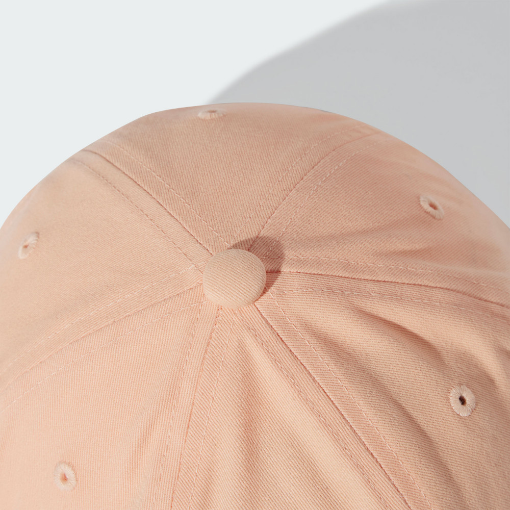 ESSENTIALS 棒球帽