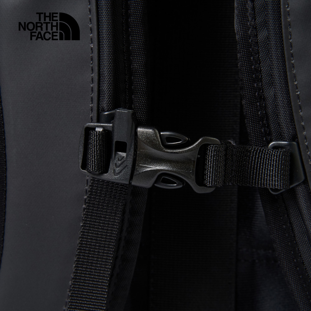 The North Face北面男女款黑色DWR防潑水大容量多功能休閒後背包｜8BK4BIA