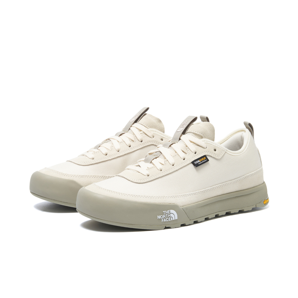 The North Face北面男女款卡其色CORDURA耐磨運動鞋｜8AD94QI