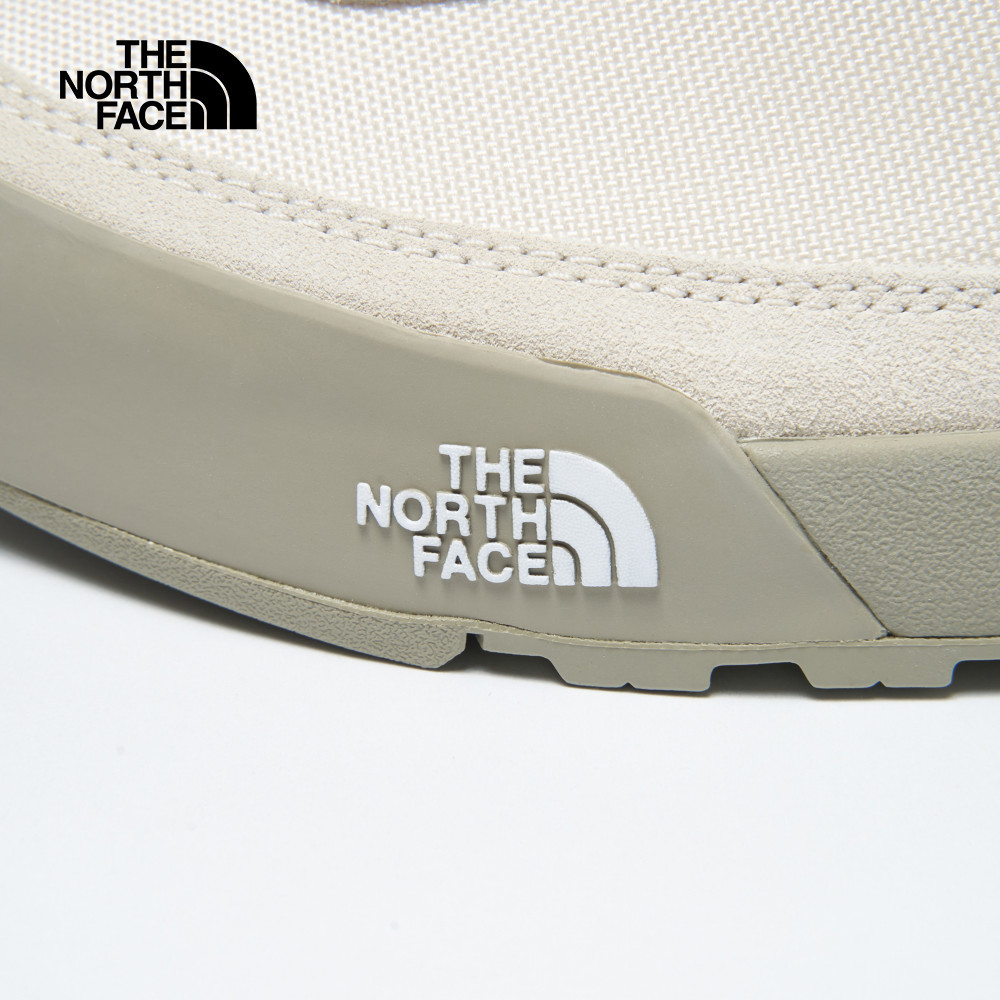 The North Face北面男女款卡其色CORDURA耐磨運動鞋｜8AD94QI