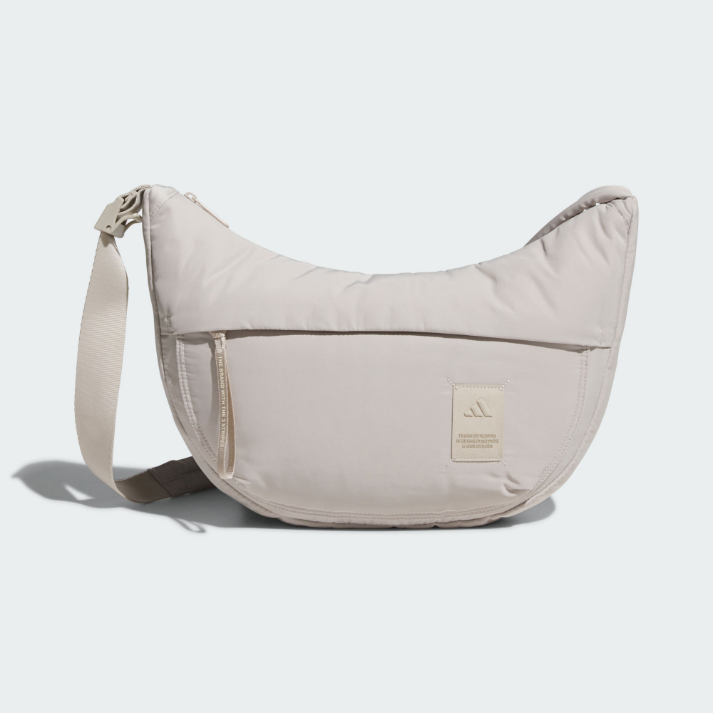 MUST HAVES 肩背包