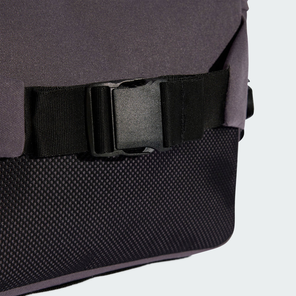 CITY EXPLORER 斜背包