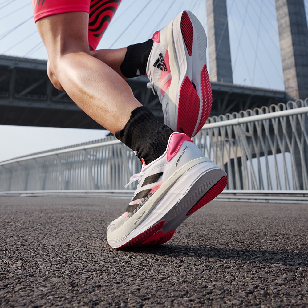 ADIZERO BOSTON 10 跑鞋