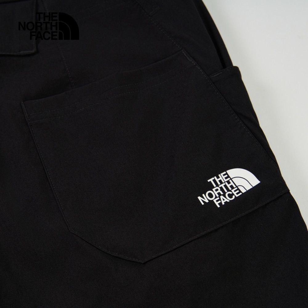 【10/26 12點限時搶購】The North Face北面女款黑色多口袋休閒短褲｜8EYTJK3