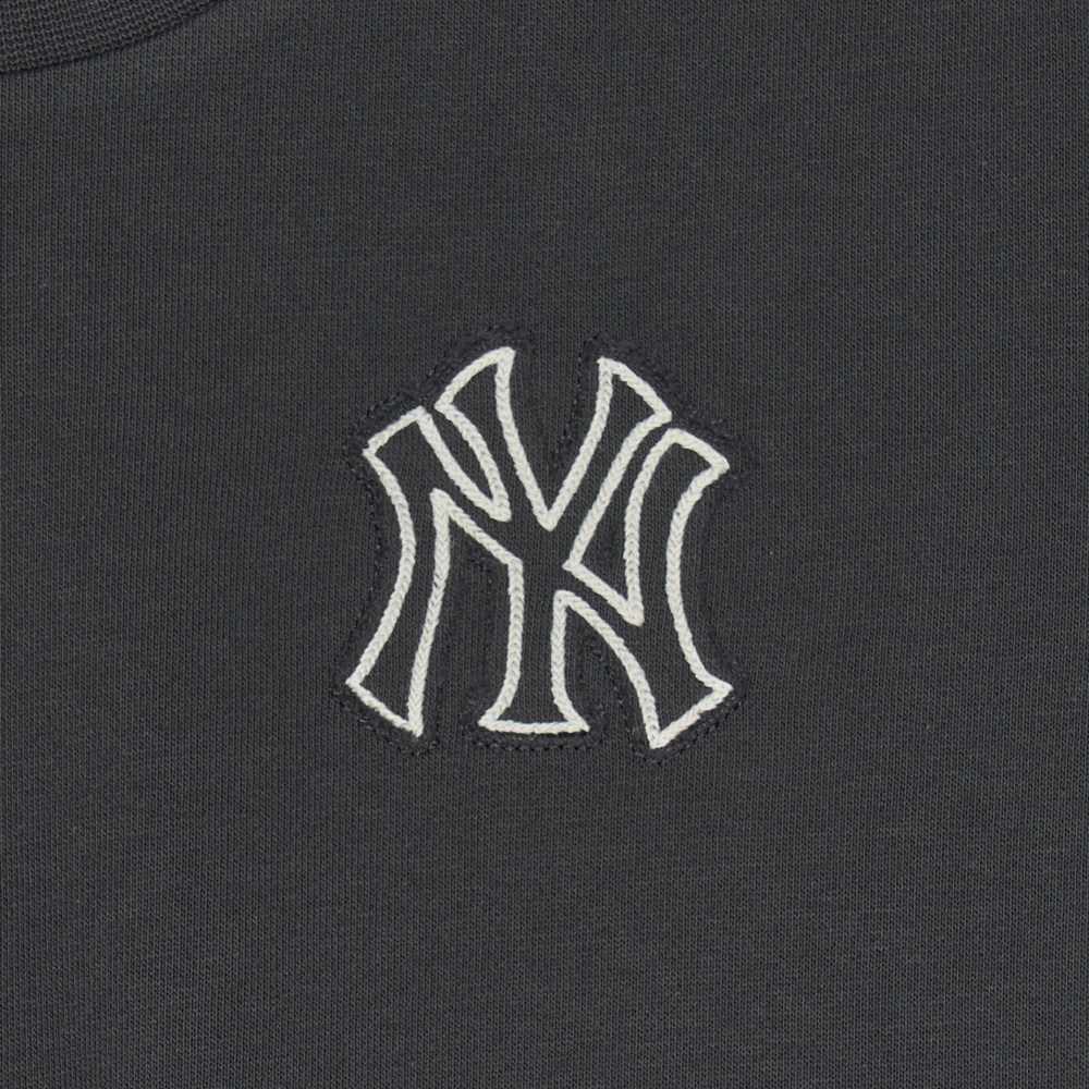 MLB KIDS 大學T 童裝 Varsity系列 紐約洋基隊 (7AMTV0351-50CGS)
