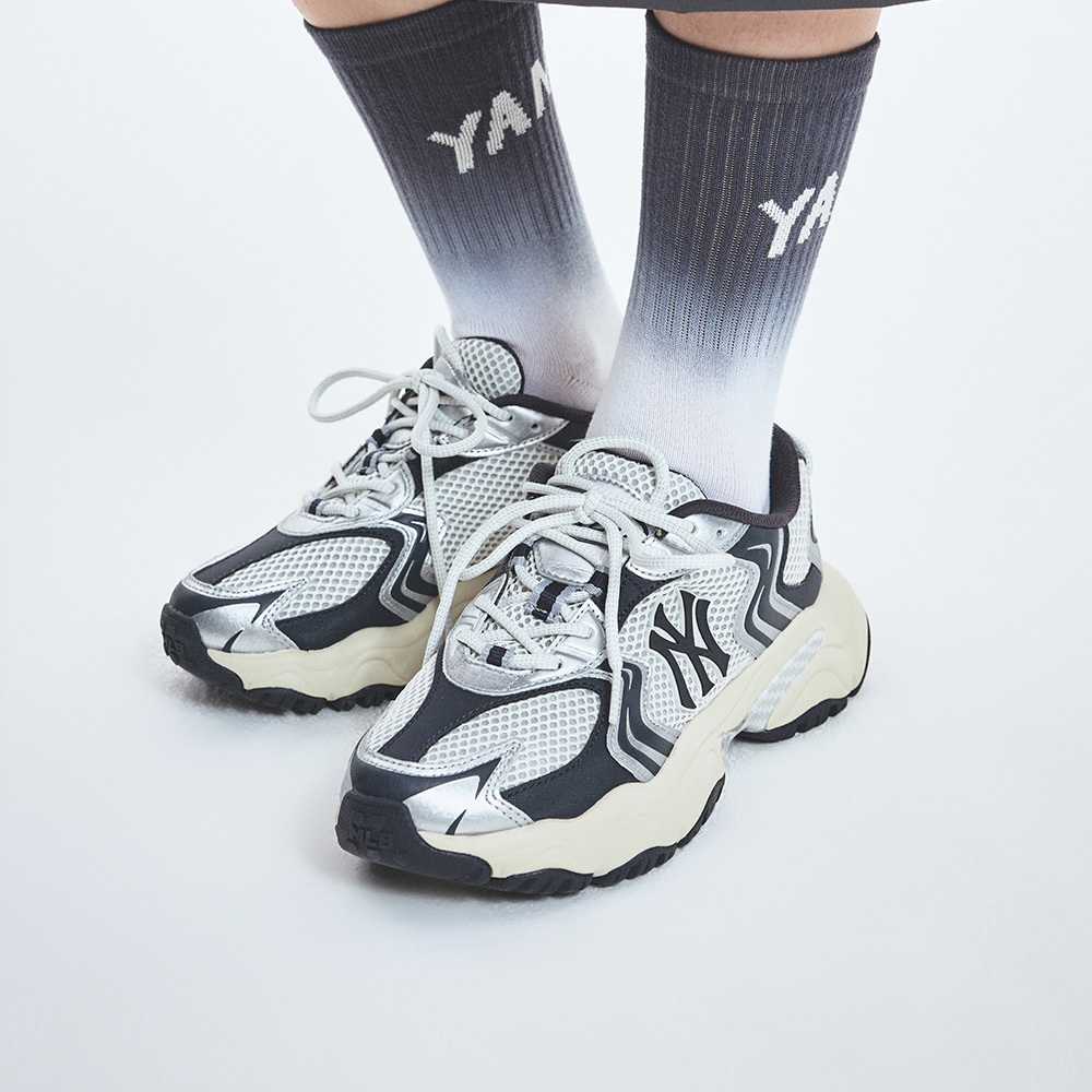 MLB 襪子 中筒襪 紐約洋基隊 (3ASOMB35N-50CGS)